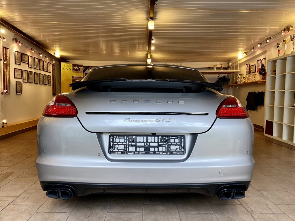 2012 Porsche Panamera GTS PDK