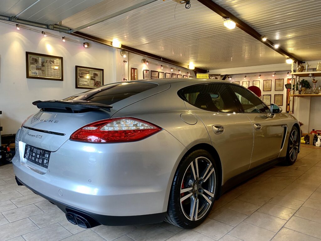 2012 Porsche Panamera GTS PDK