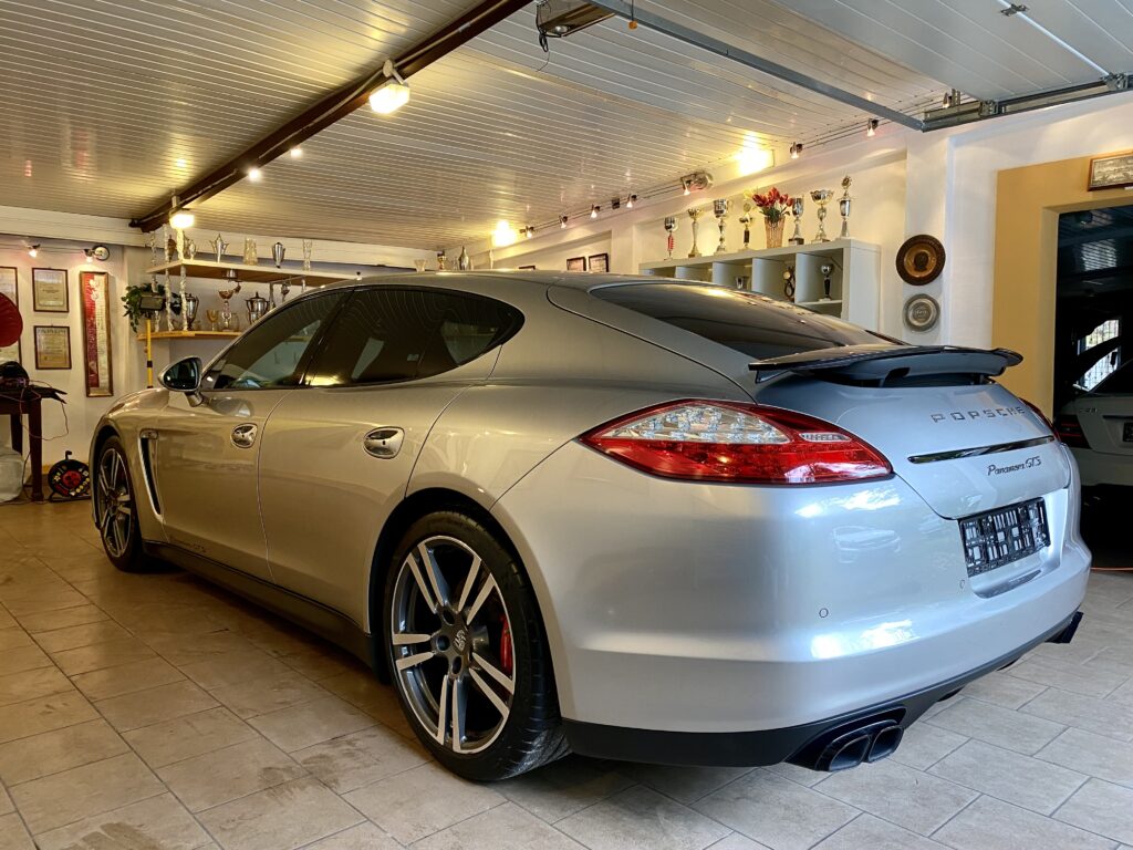 2012 Porsche Panamera GTS PDK
