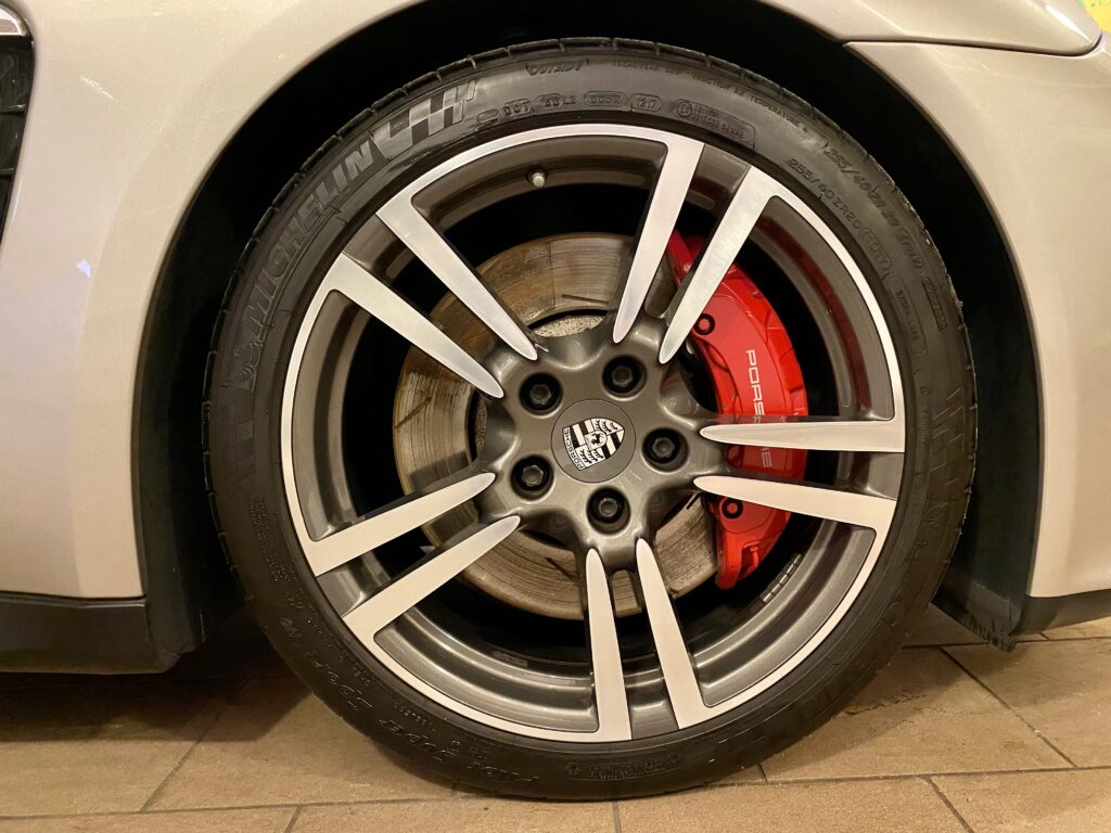 2012 Porsche Panamera GTS PDK